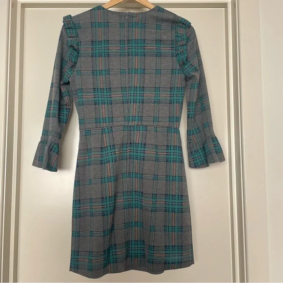 HOST PICK⭐️L.A brand J.O.A ✨Plaid Dress-Grey/Green-ruffles-3/4 sleeves 🖤💚 - Picture 2 of 9